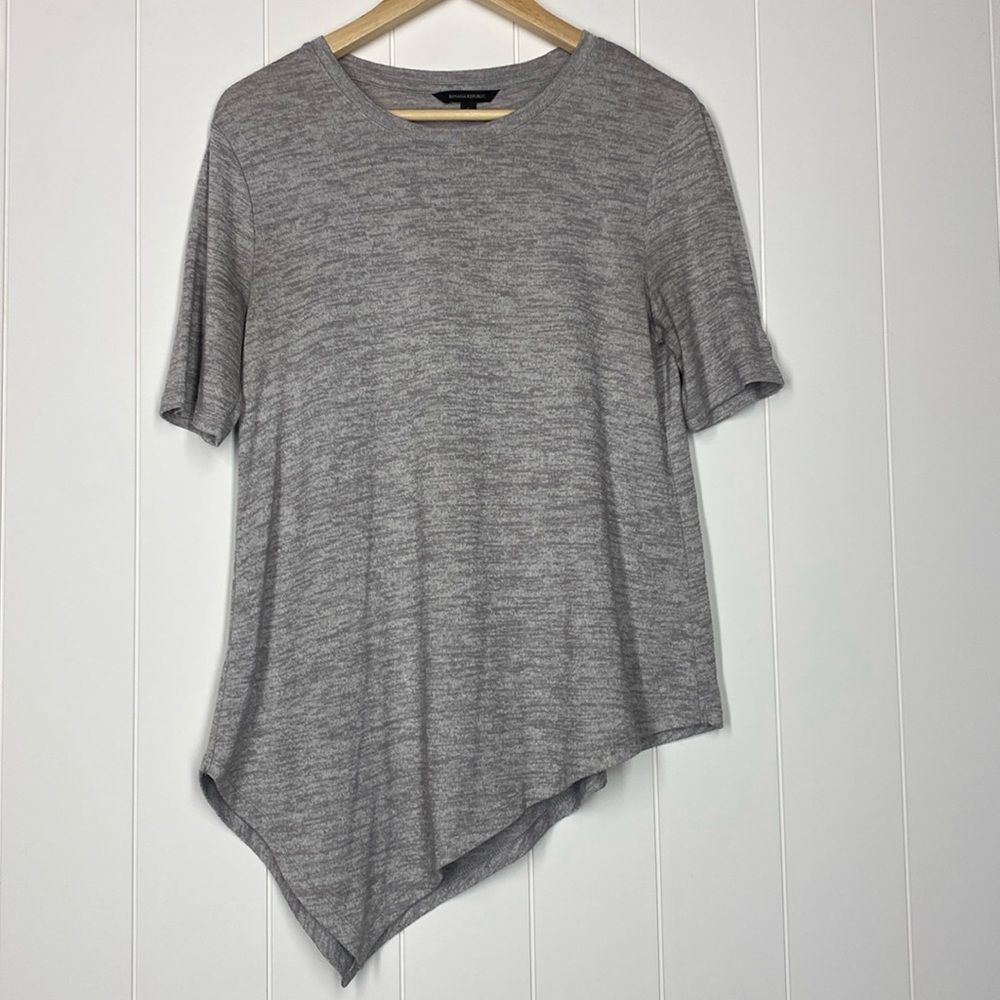 Banana Republic Gray Asymetric Short Sleeve Pullover Top